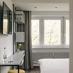 Aparthotel Homaris Frankfurt 3*